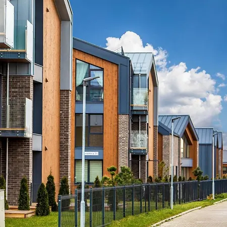 One Bedroom Kunigiskiai Апартаменты